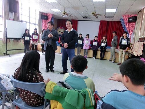 歡迎新竹教育大學黃榮宗教授及學生們~校長致歡迎詞